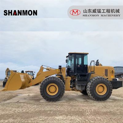 Versatile Machine 966 6 Ton Wheel Loader Supported By Boom Structure